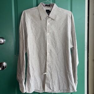 81 Parc men’s XL dress shirt